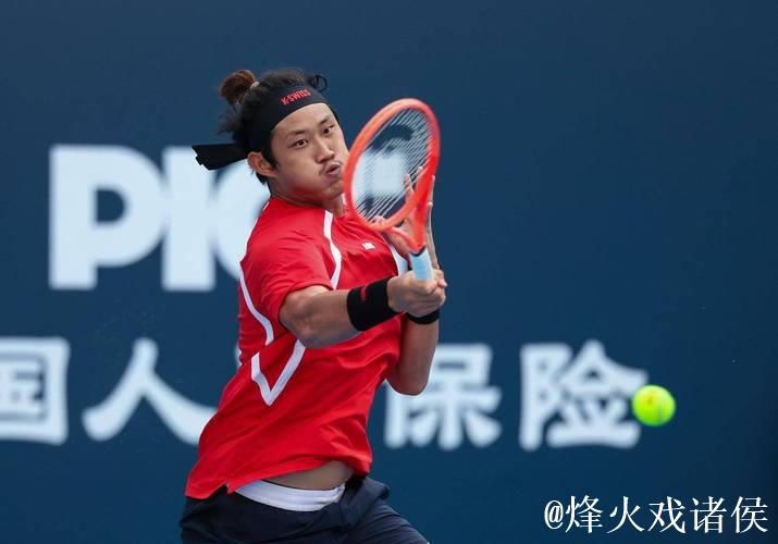 张之臻0-3不敌18号种子塞伦多洛止步澳网首轮