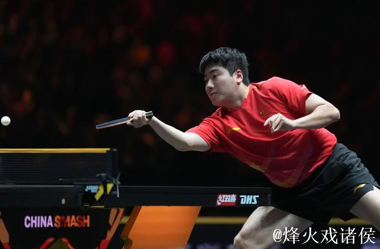 WTT多哈冠军赛：梁靖崑赢下国乒德比 晋级男单八强