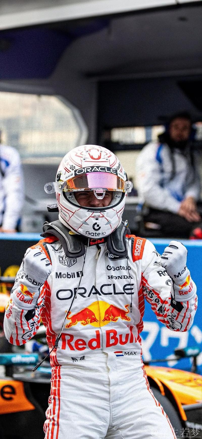 F1迈阿密站冲刺赛:诺里斯摘冠 维斯塔潘位居第17 F1迈阿密站冲刺赛:诺里斯摘冠 维斯塔潘位居第17